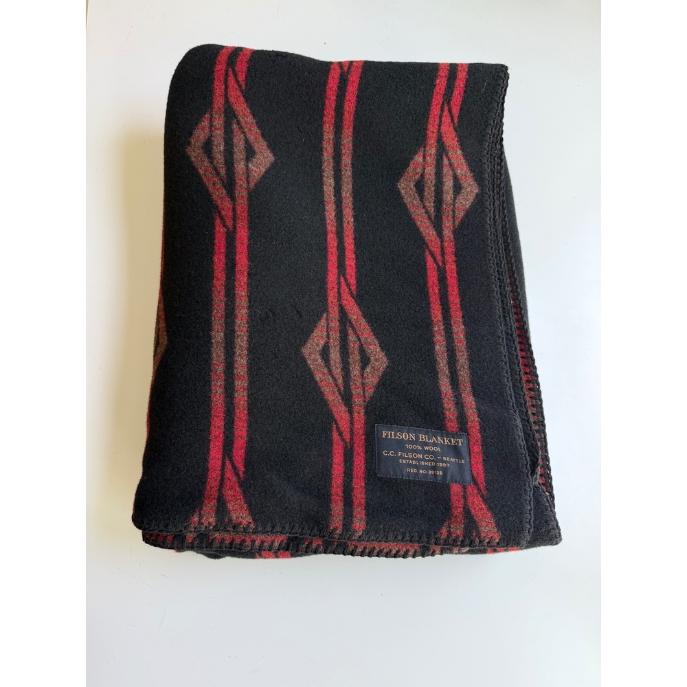 Filson 100% Wool Blanket Made in Italy Black Red Geometric Diamond Stripe Lodge